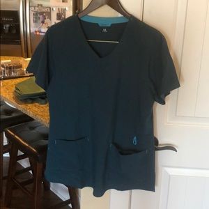 Scrub set
